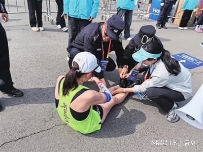 青岛马拉松男子第一名_青岛马拉松冠军男子_青岛马拉松冠军